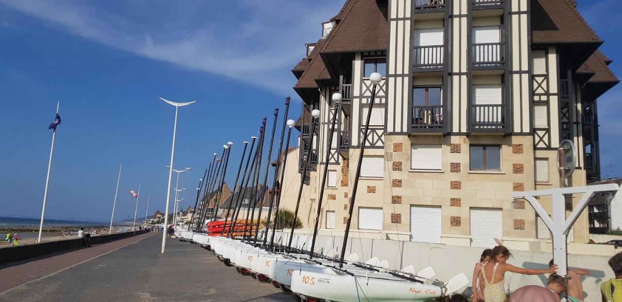 Le Yacht Club1 Daire Blonville-sur-Mer Dış mekan fotoğraf